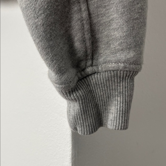 Aerie Heather Gray V-Neck Sweater - Picture 5 of 9